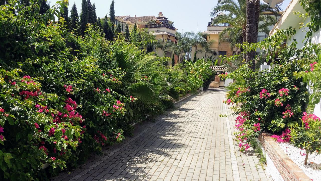 Banus Lodge Marbella Kültér fotó
